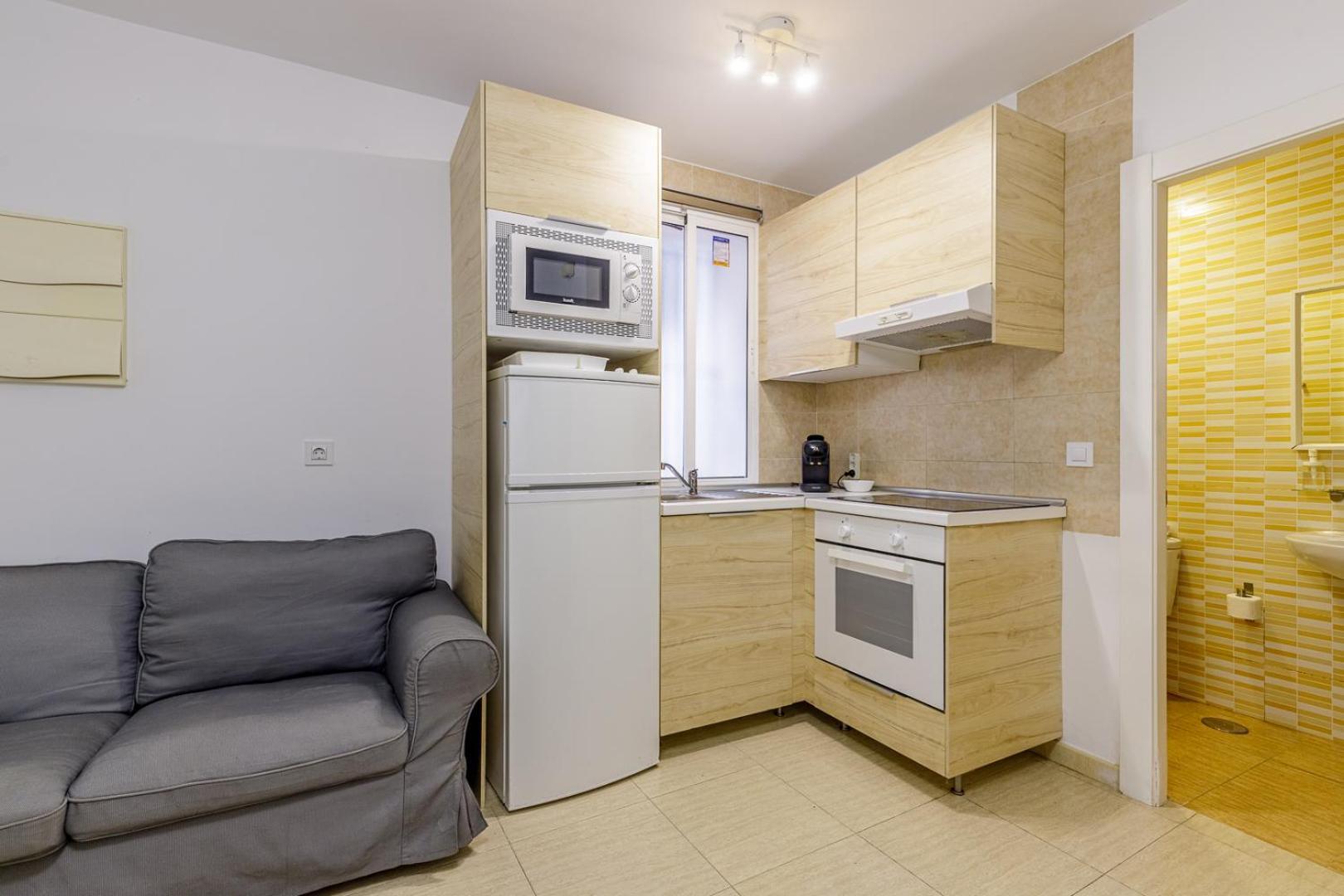 Fun Building Flats By Homeabout Malaga Exterior photo